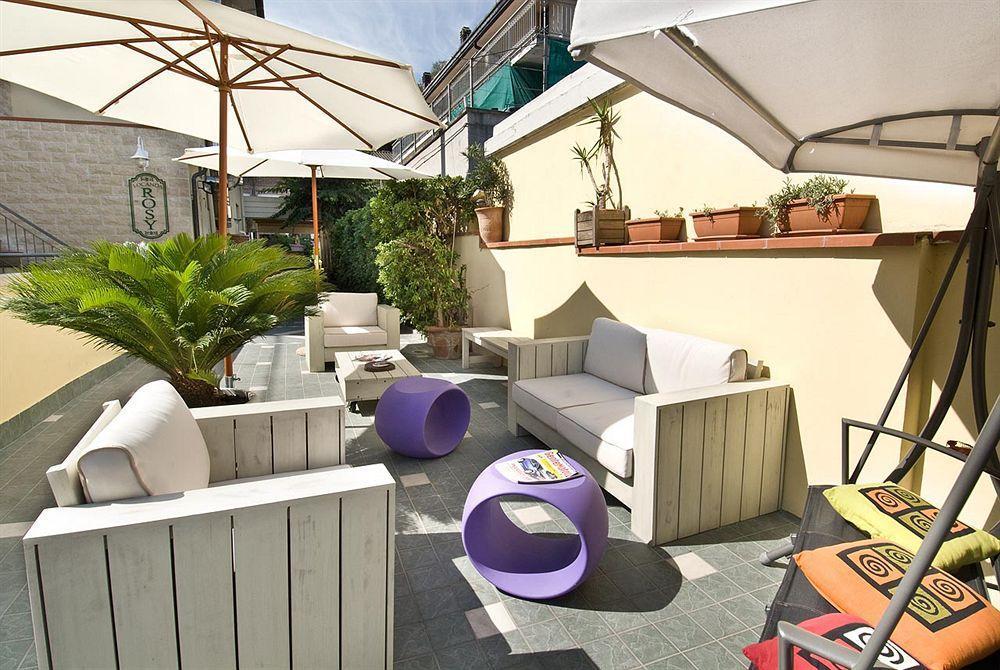 Hotel Locanda Rosy Cattolica Buitenkant foto